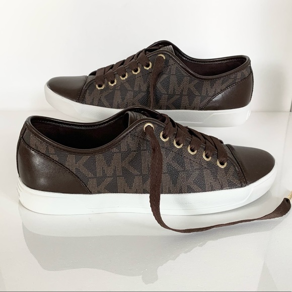 Michael Kors Signature Sneakers - Picture 6 of 13